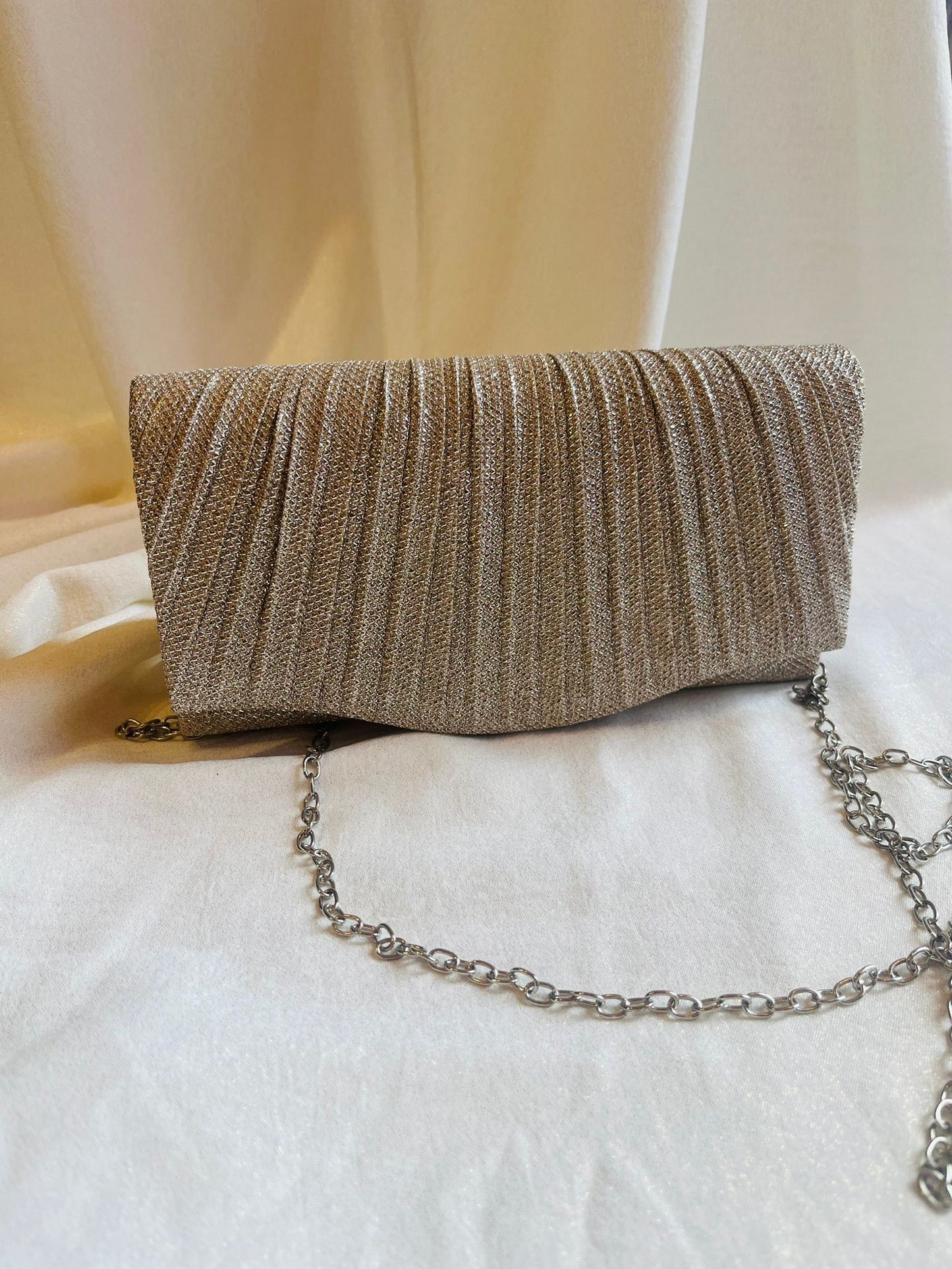 Cartera Cover