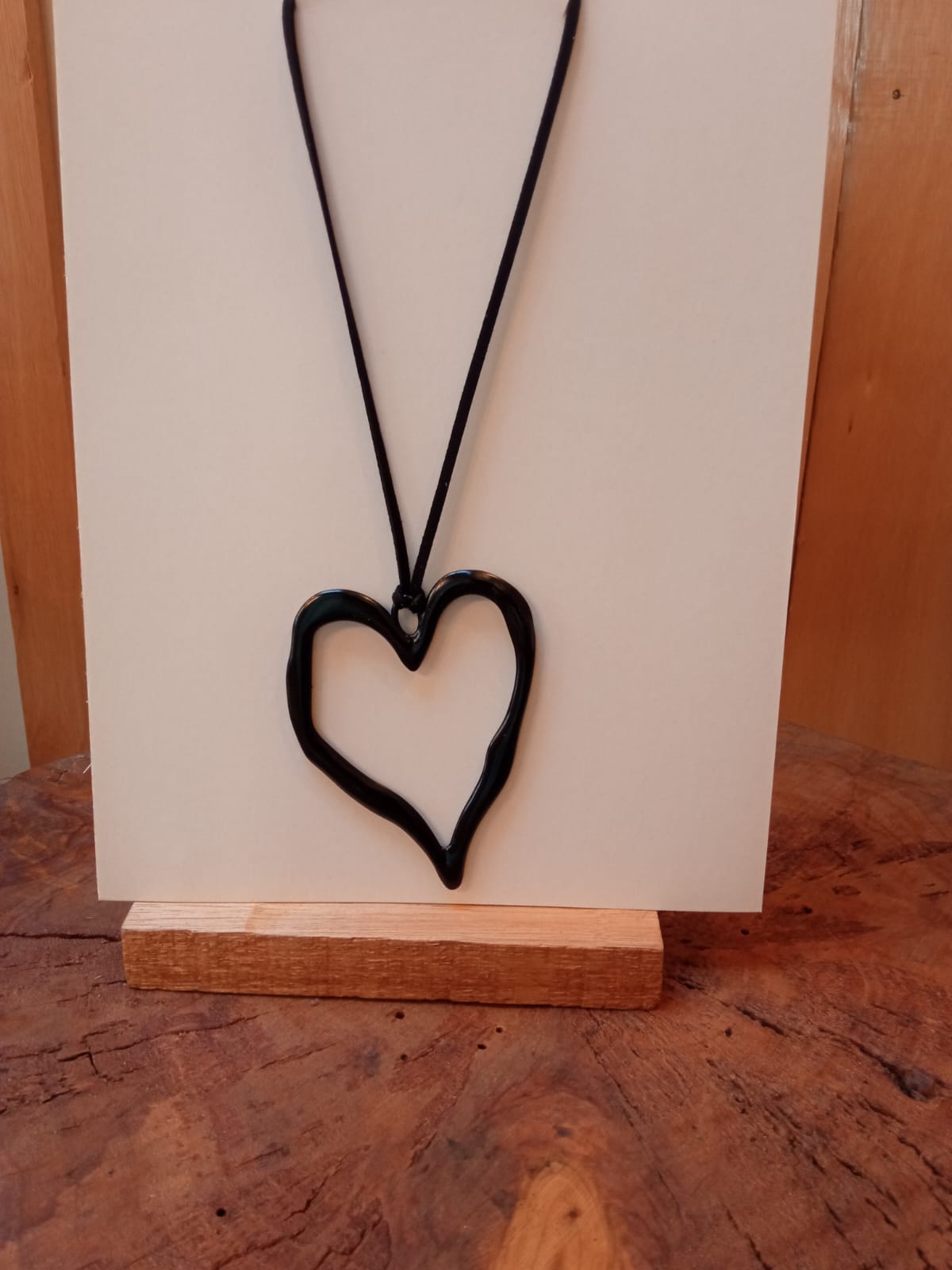 Colar Chocker Corazon