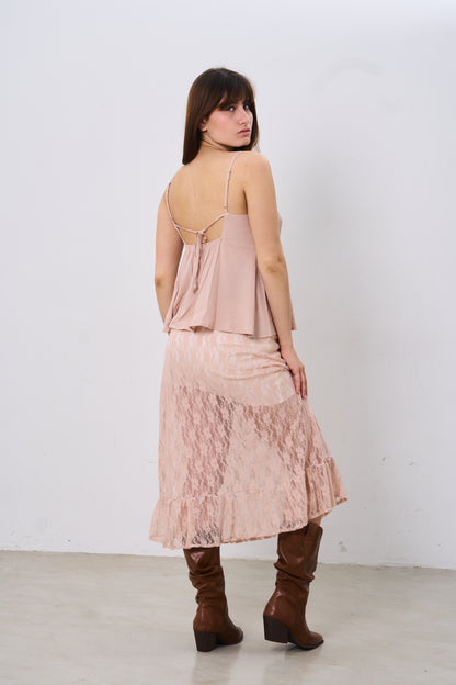 Falda de encaje con volado