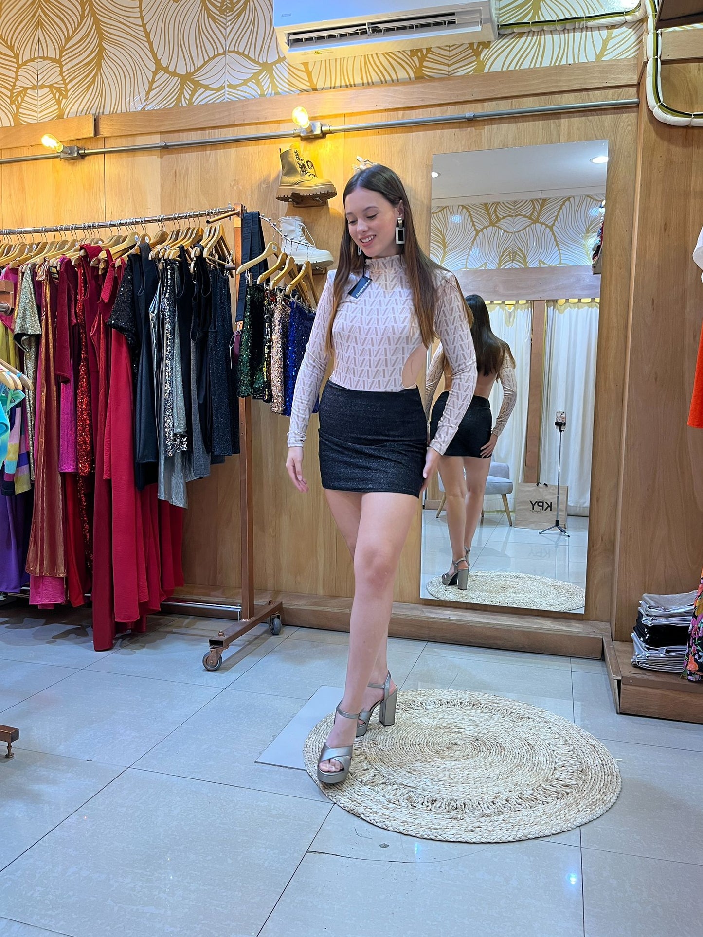 Body Andressa espalda descubierta