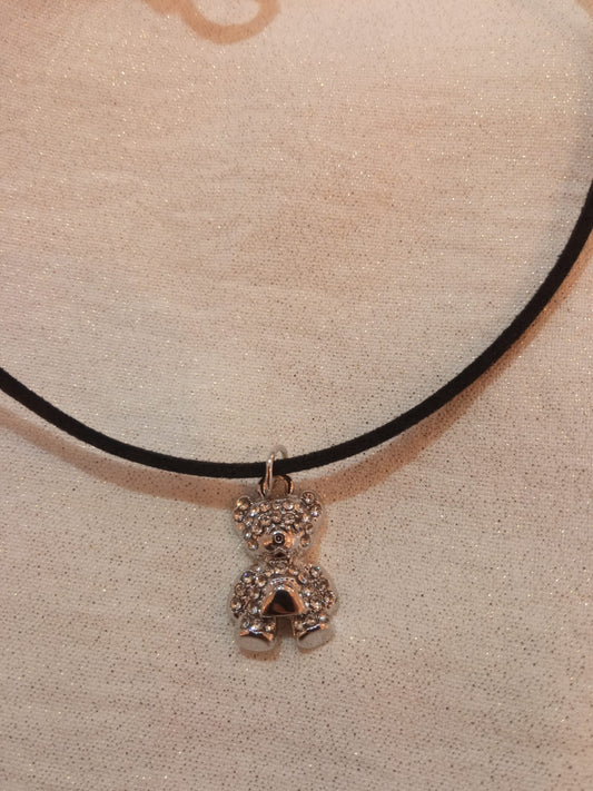 Chocker Oso