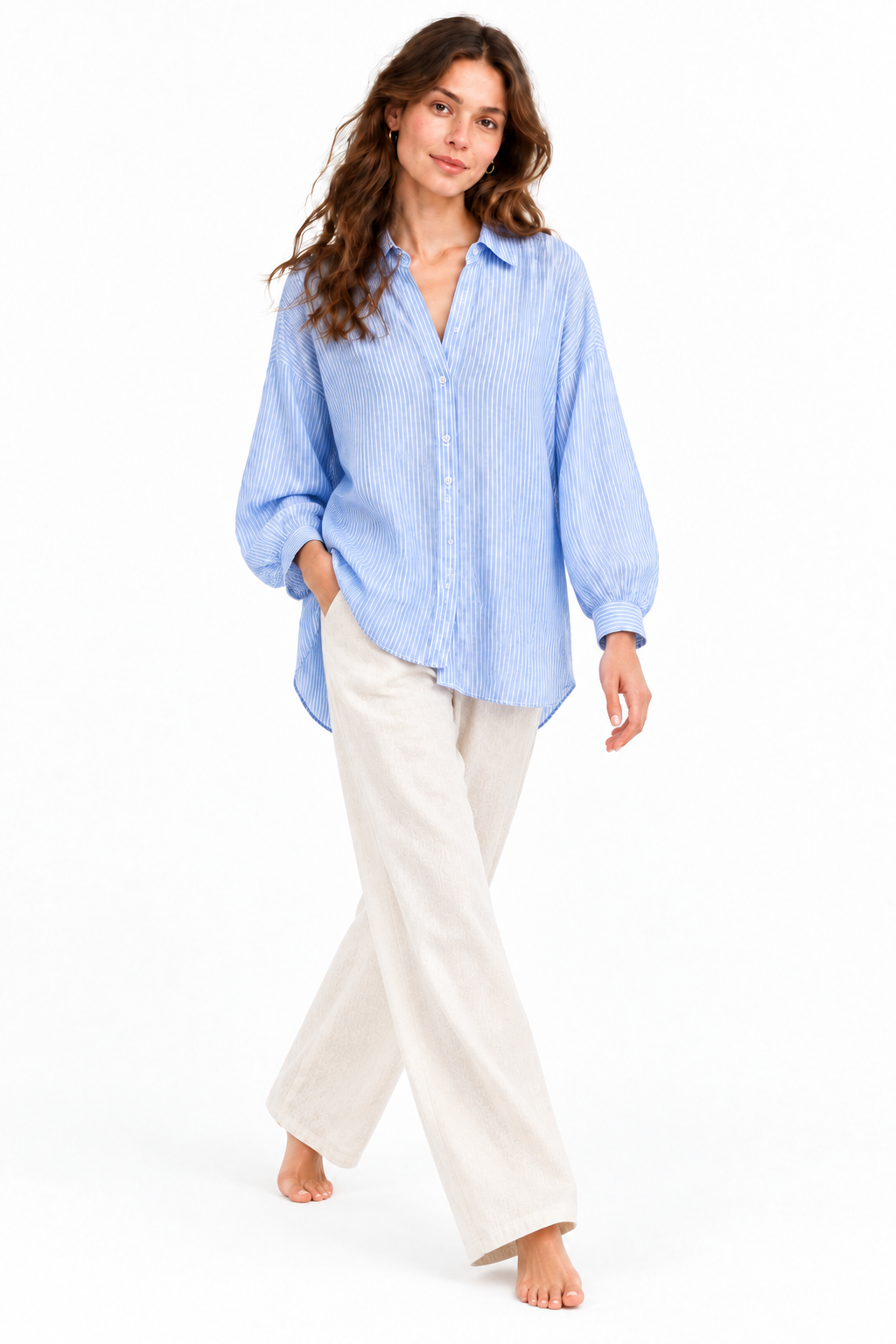 Camisa celeste en nueva pose